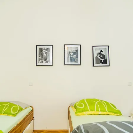 Raimond Apartment Wenen Buitenkant foto