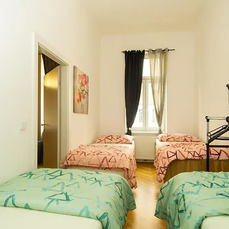 Raimond Apartment Wenen Buitenkant foto